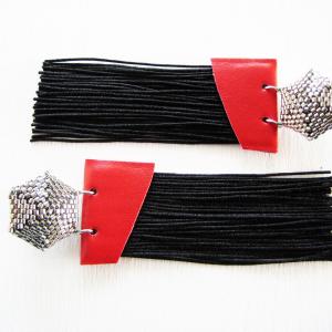 Hexagon pendant earrings with fringes