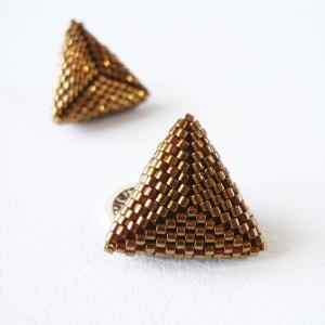 Basic metallic bronze triangle stud-earrings 