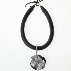 Black tube necklace with pendant