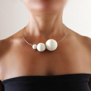 PLUTONE porcelain necklace 